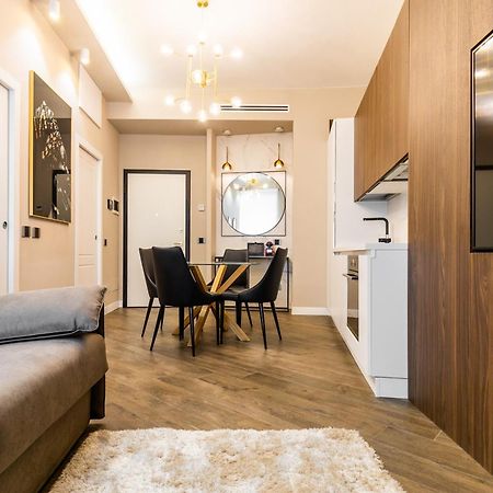 Duomo Elegant Apartment Milan Luaran gambar